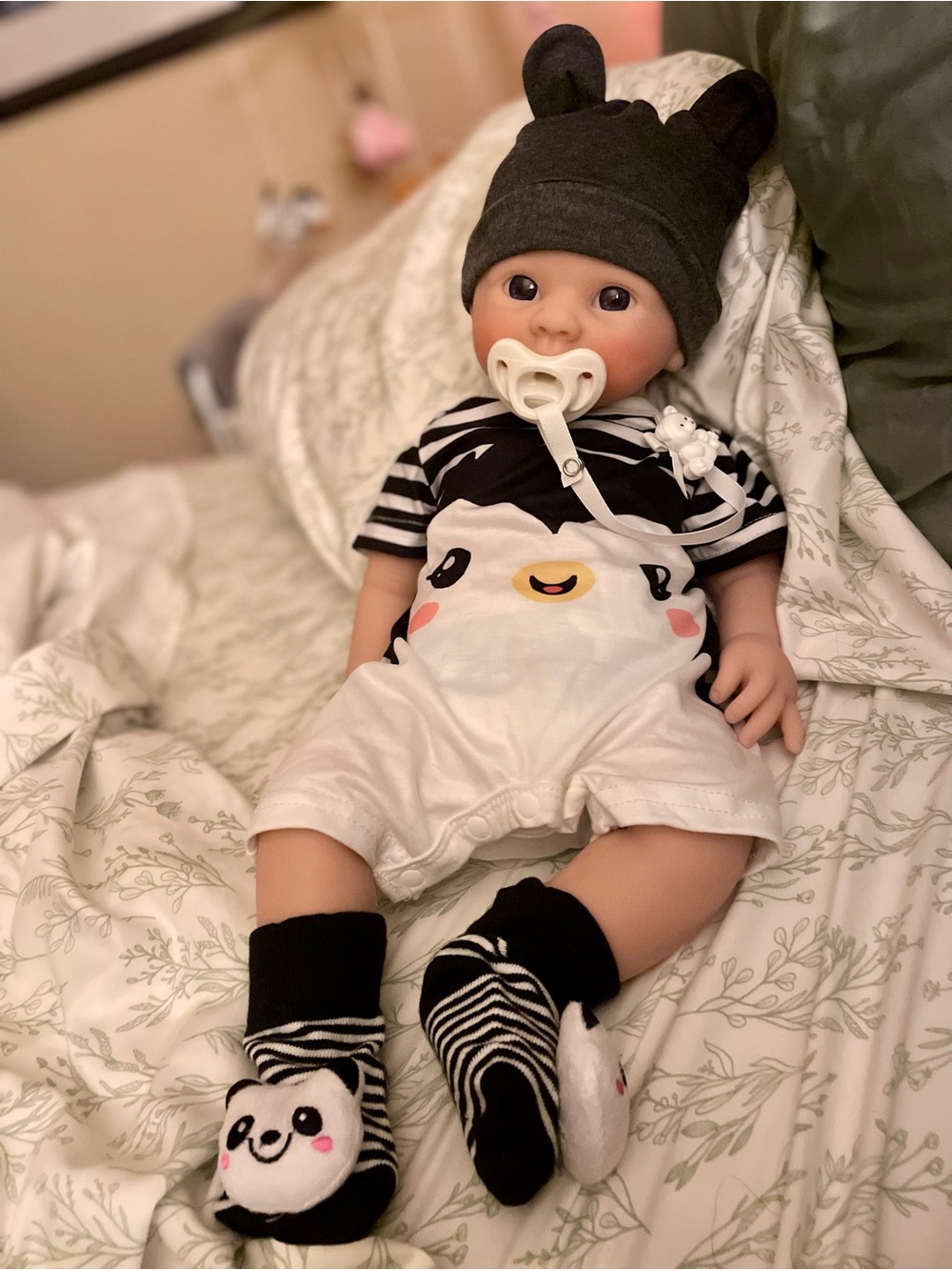 Striped Penguin Graphic Kids One-Piece Romper - White & Black